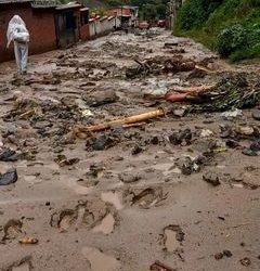 Precipitaciones en las zonas altas producen deslizamientos la vía La Puerta