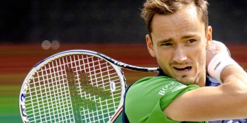 Medvedev se estrena como número uno de la ATP con victoria