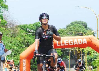 ENTRERUEDAS / Trujillo: Dos de Oro y un Bronce en la ruta femenina del Campeonato Nacional