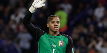 Fariñez se rompe ligamento cruzado a tres días del amistoso con Arabia Saudí