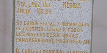 Busto de Omaira Candela de Quintero “La Voz del Pueblo” por fin tiene una placa