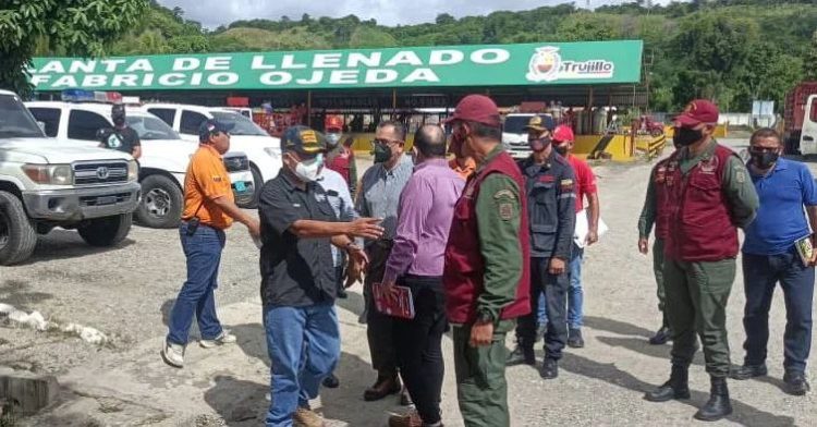 Destituyen a 4 gerentes y 7 trabajadores de Trujillo Gas Comunal acusados de «boicotear» gestión de Gerardo Márquez