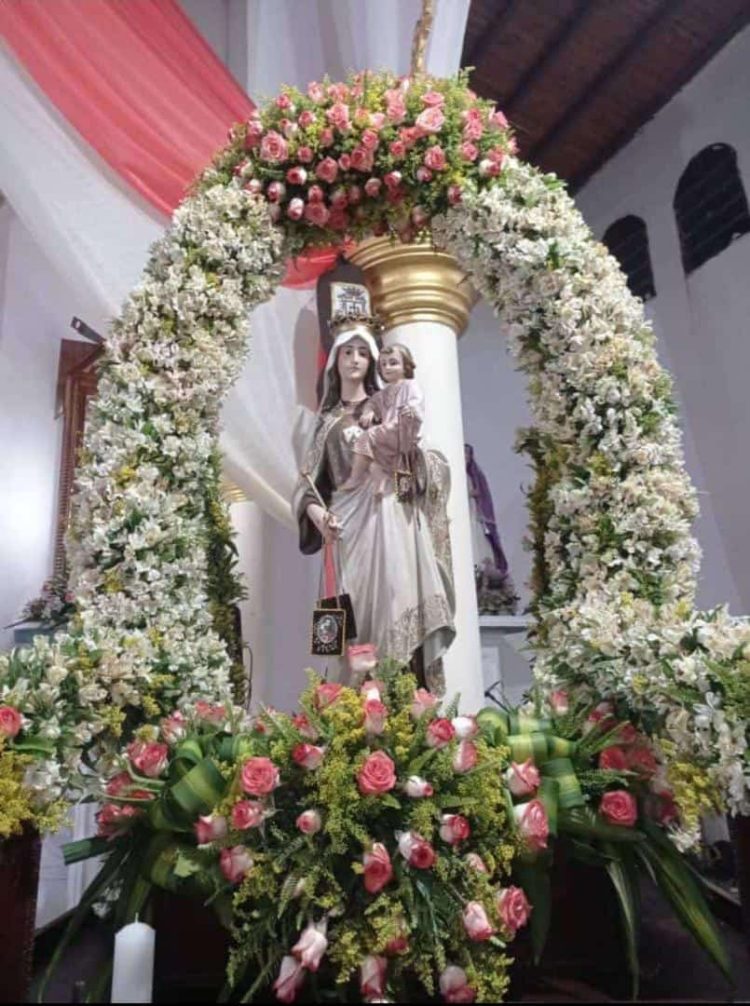 Las localidades del eje panamerricano rindieron de nuevo tributo a la conductora espiritual de la zona la Virgen del Carmen.