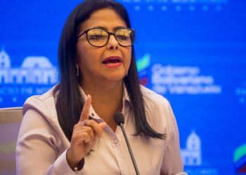 Reino Unido «pretende robarse el oro de los venezolanos», dice Delcy Rodríguez