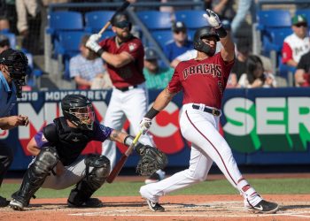 El venezolano David Peralta pasa a los Rays de Tampa Bay