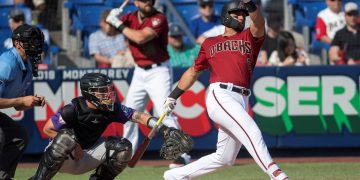 El venezolano David Peralta pasa a los Rays de Tampa Bay