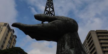 Dos hombres acusados en EE.UU. de lavar 1.200 millones de dólares de PDVSA