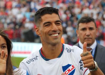 Suárez a los fanáticos de Nacional: «Estoy acá por ustedes»