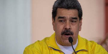 Maduro declara culminado «exitosamente» el año escolar en Venezuela