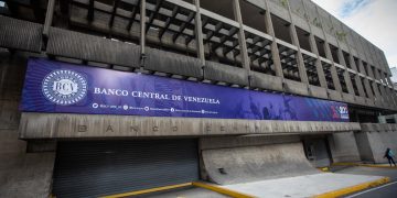 La Justicia británica analiza si son lícitos los nombramientos de Guaidó