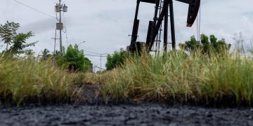 «Hijos de la Tierra», el día que Venezuela amaneció petrolera y todo cambió