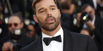 Ricky Martin limpia su reputación tras archivarse la orden de protección