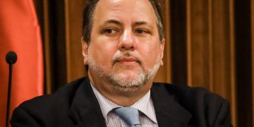 La Defensoría de Venezuela y Acnur imparten formación en materia de migración