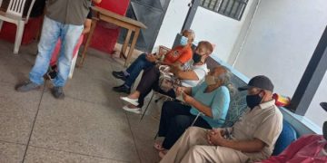 Concejal valerano dispensa segunda visita de trabajo y compartir en el Inass