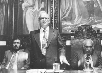Mario Briceño Perozo: Al recordarlo florecen de nuevo los bucares, la exaltación heroica llega hasta la púrpura de los floreados / Por: Elvins Humberto González