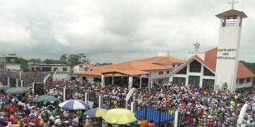 De Trujillo es tan alta la gloria, de Trujillo es tan alto el honor / Por: Milton R. Abreu A.