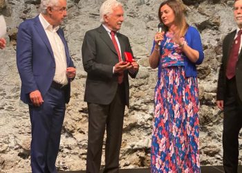ENTRERUEDAS/ Gianni Savio condecorado con «L´Appennino D’ Oro»