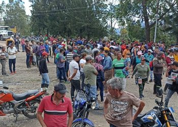 Mineros en Lobatera reclaman ante la paralización de sus actividades por intervención a empresas
