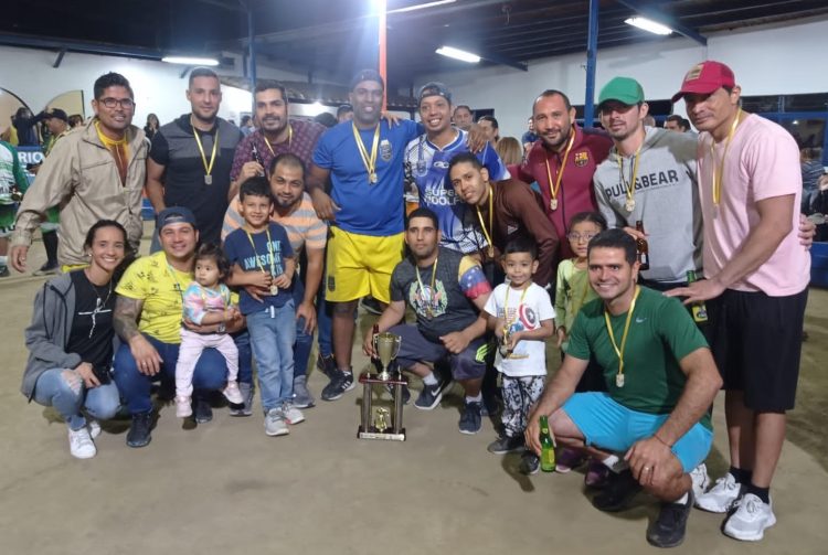 El fútbol sala categoría libre dio el título de campeón a Trujillo
