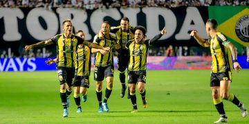 El Aurinegro eliminó al Santos y sella boleto a los cuartos de la Sudamericana