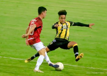 El Aurinegro no pasó del empate ante el Caracas FC