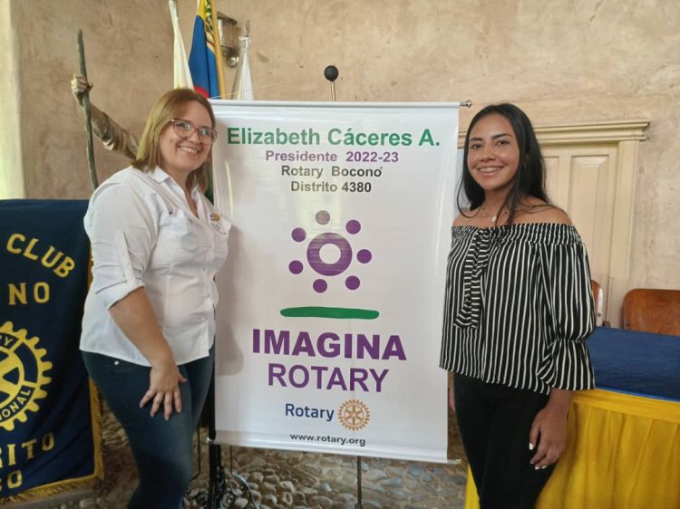 Presidenta de Rotary Boconó, Elizabeth Cáceres y Presidenta de Interac, Laura Achury.