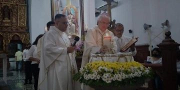 Monseñor Trino Valera: «El sacerdocio me llevó a conocer lo que significa ser papá»