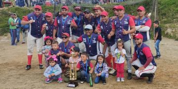 Titanes gana torneo de sóftbol Copa Felipe Batoni
