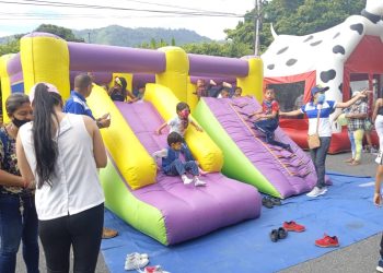 Los niños protagonistas de lujo en parque «Los Ilustres»
