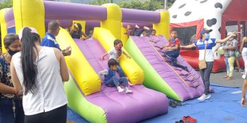 Los niños protagonistas de lujo en parque «Los Ilustres»