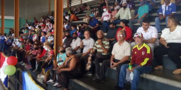 Glorias deportivas presentes en homenaje a Chávez y «Barrio Adentro»