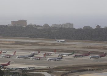 Venezuela revisa acuerdos internacionales para impulsar el sector aeronáutico