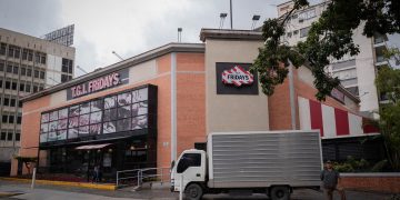 El mercado se reajusta en Venezuela con entradas y salidas de multinacionales