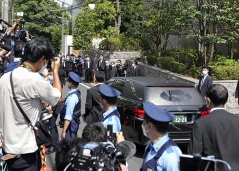 Japón vela a Shinzo Abe mientras se investigan los motivos de su asesinato