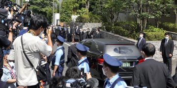 Japón vela a Shinzo Abe mientras se investigan los motivos de su asesinato