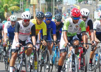 EntreRuedas / Vuelta a Venezuela 2022: César Sanabria soberbio en el remate final en Valle de La Pascua