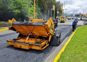 Gobernación de Mérida trabaja en la Rafael Caldera y sus túneles