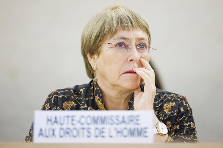 Foto de archivo de la alta comisionada de la ONU para los Derechos Humanos, Michelle Bachelet. EFE/EPA/VALENTIN FLAURAUD