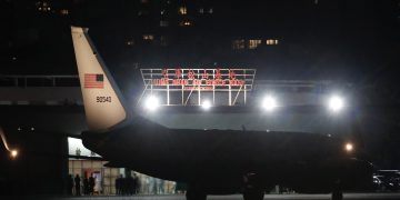 Pelosi aterriza en Taiwán a pesar de las advertencias de China