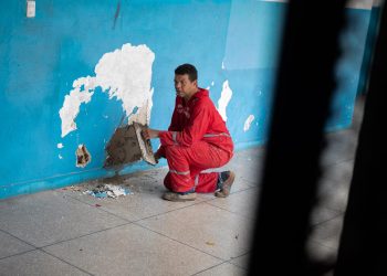 Venezuela, donde voluntarios reparan escuelas y centros de salud