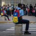 Venezolanos piden priorizar los planes para mejorar las escuelas, según estudio de Unicef