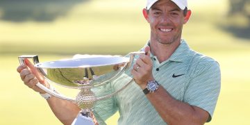 Rory McIlroy se lleva la FedEx Cup y 18 millones de dólares con susto final