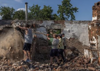 Unos 700 civiles muertos solo en la región de Donetsk desde que Moscú comenzó la invasión