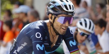 Valverde:»Descarto estar con los mejores, pero ganar una etapa sería bonito»