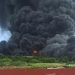 Se mantiene la lucha contra el grave incendio industrial desatado en Cuba