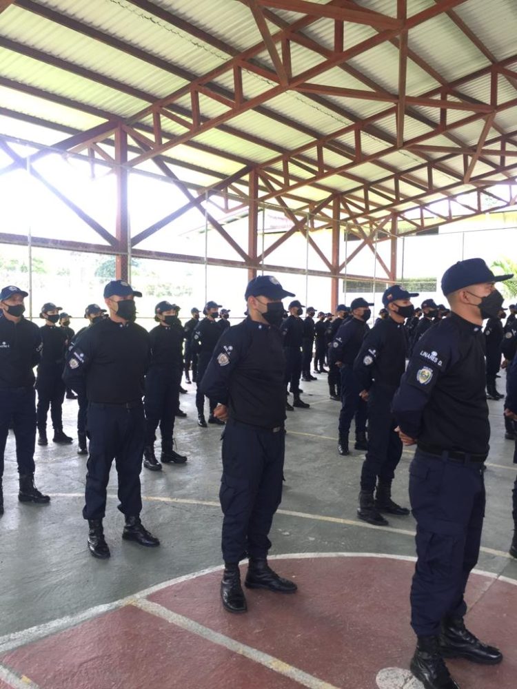 Más de 90 funcionarios egresados de la UNES fueron recibidos por el CPNB