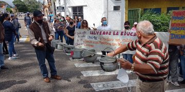 Táchira | Con ollas vacías protestaron los trabajadores de la salud