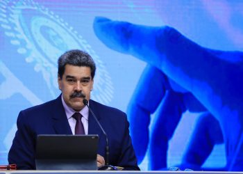 Maduro pide a los venezolanos que «no se dejen robar» ante el alza del dólar