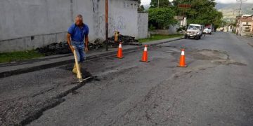 Continúan reparaciones viales en Boconó