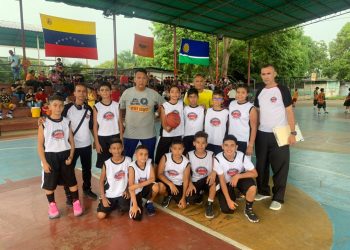 Titanes de Las Lomas Sub Campeones del 1er Festival Vacacional de Baloncesto Menor